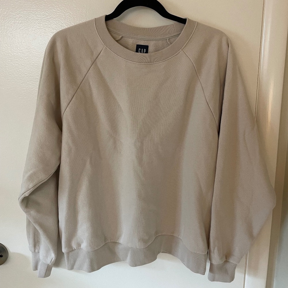 Gap Sweatshirt